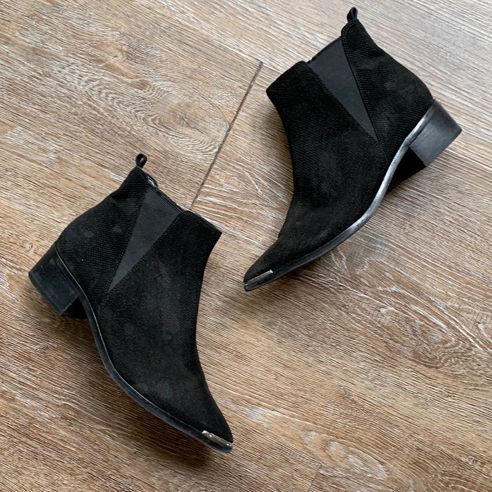 Marc Fisher Chelsea Yale Suede Leather Black Ankle Boots Bootie 8.5